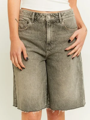 ნაცრისფერი