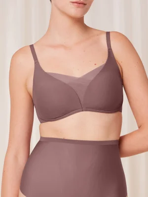 იასამნისფერი