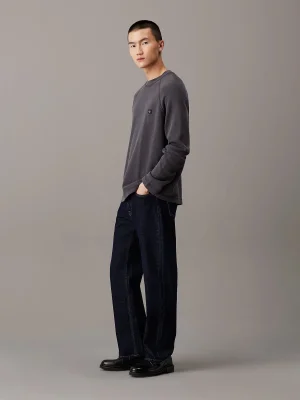 ნაცრისფერი