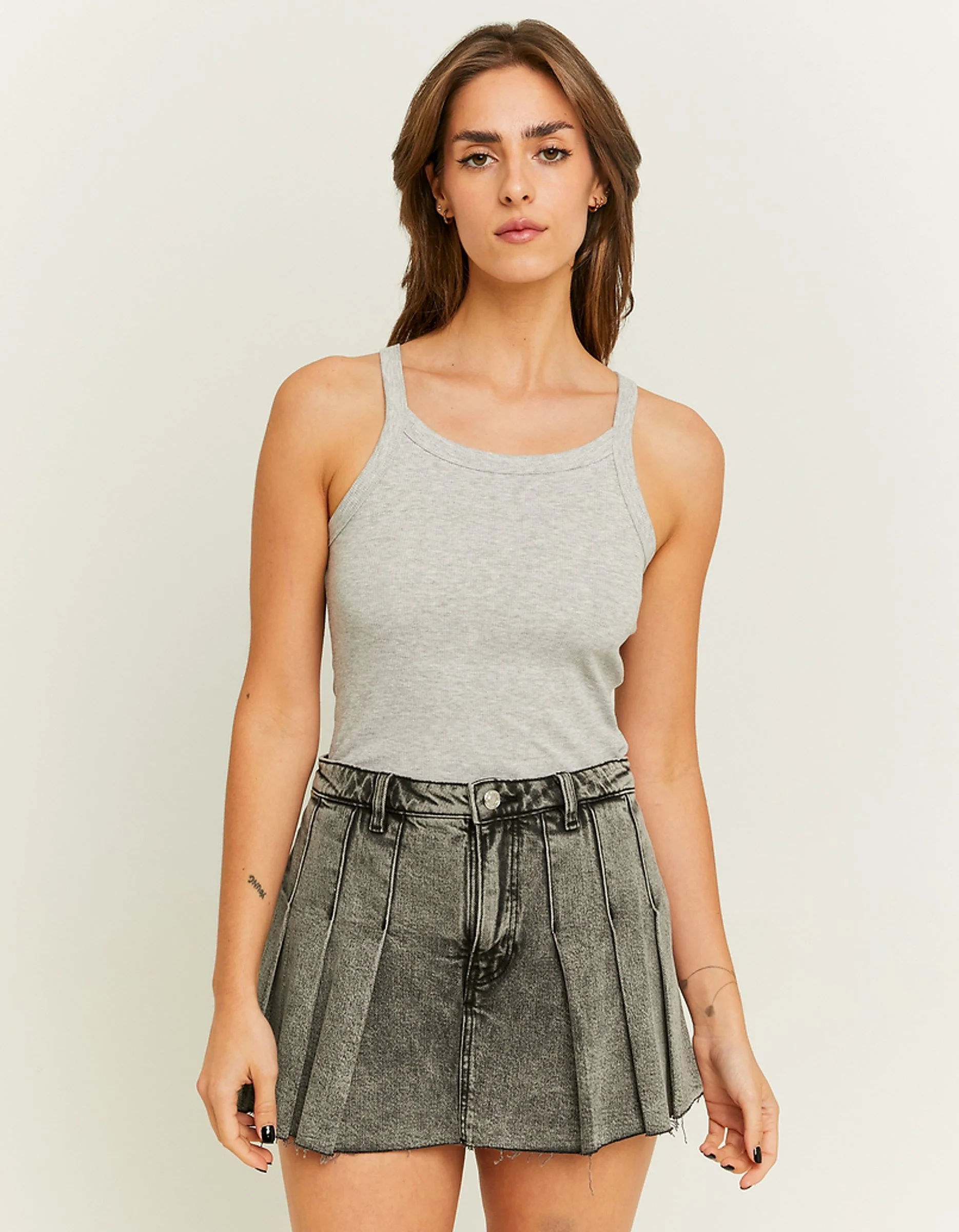 gray