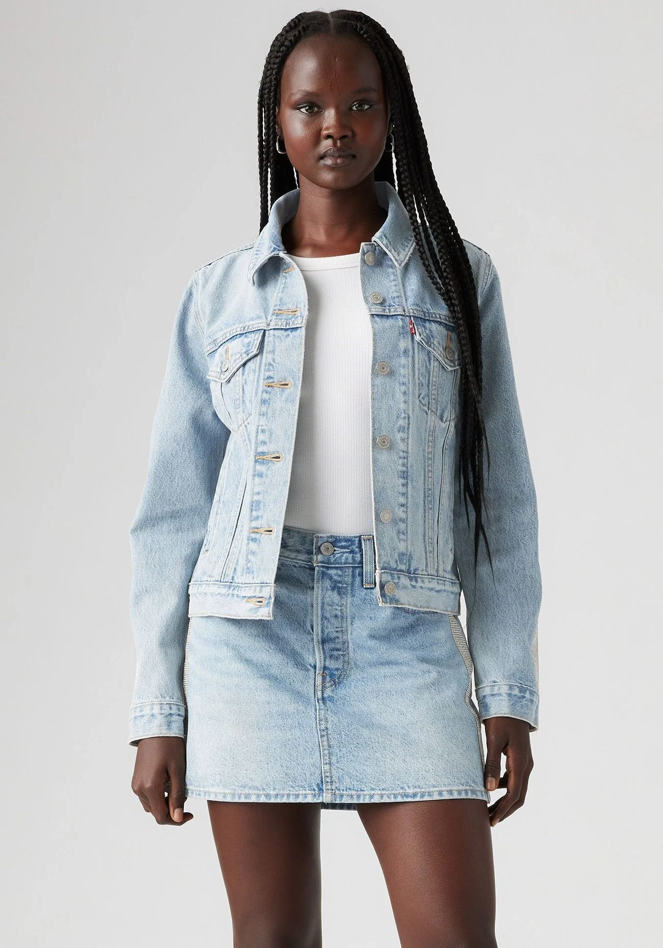 LightBlue