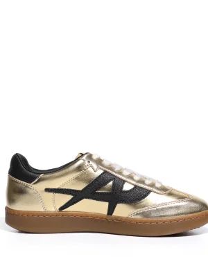 ოქროსფერი