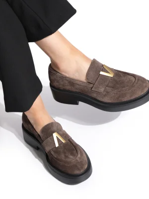 ყავისფერი