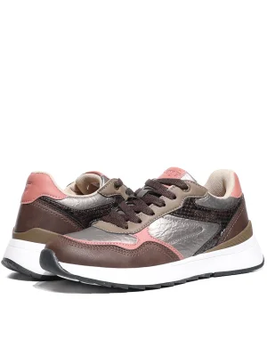 ყავისფერი