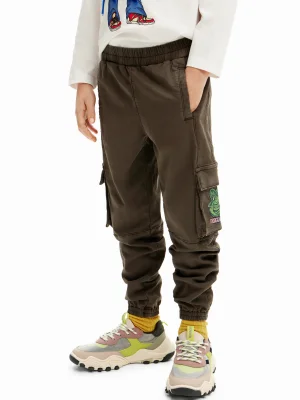 ყავისფერი