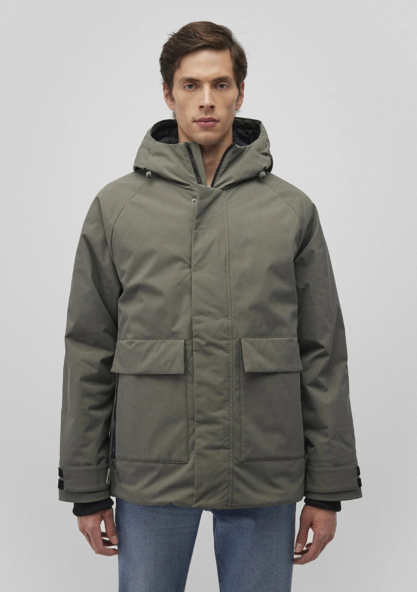 khaki