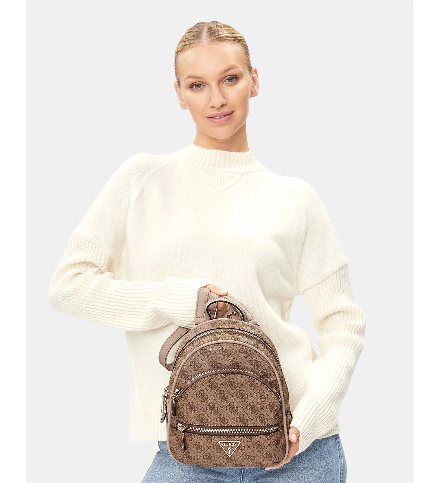 GUESS - MANHATTAN BACKPACK GUESS - MANHATTAN BACKPACK