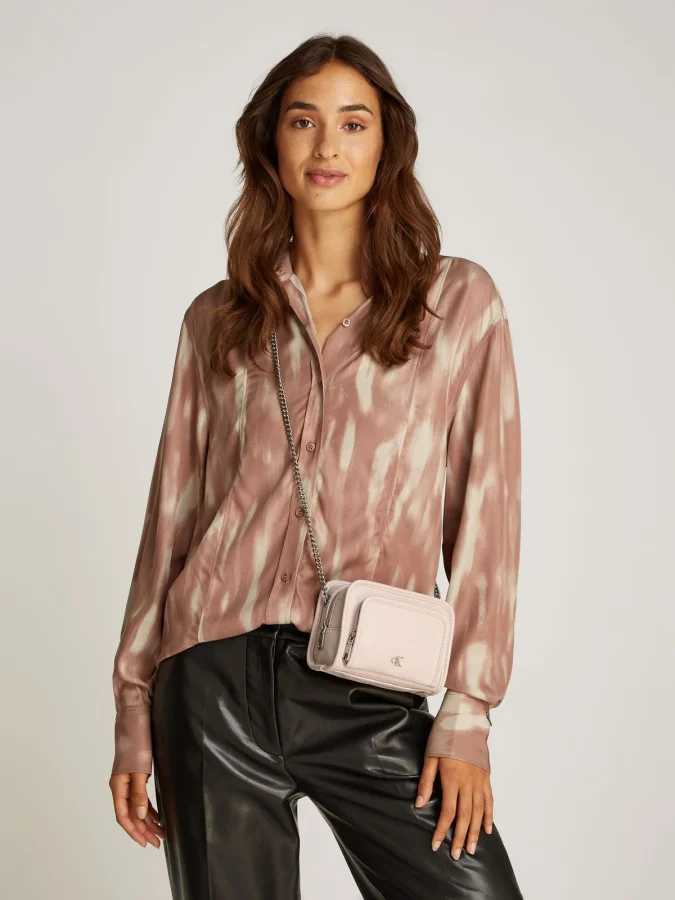 CALVIN KLEIN JEANS -... 2