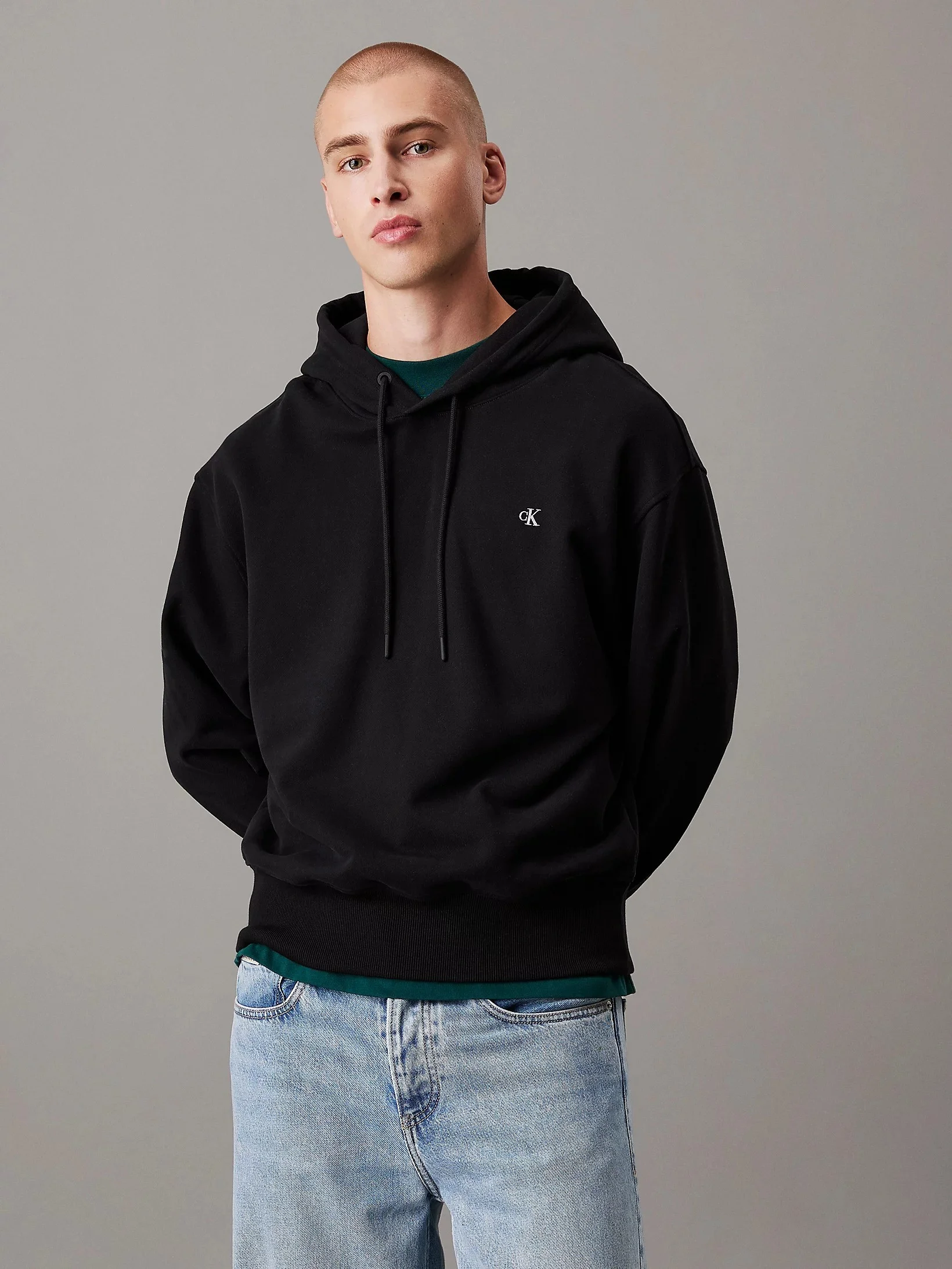 CALVIN KLEIN JEANS -...