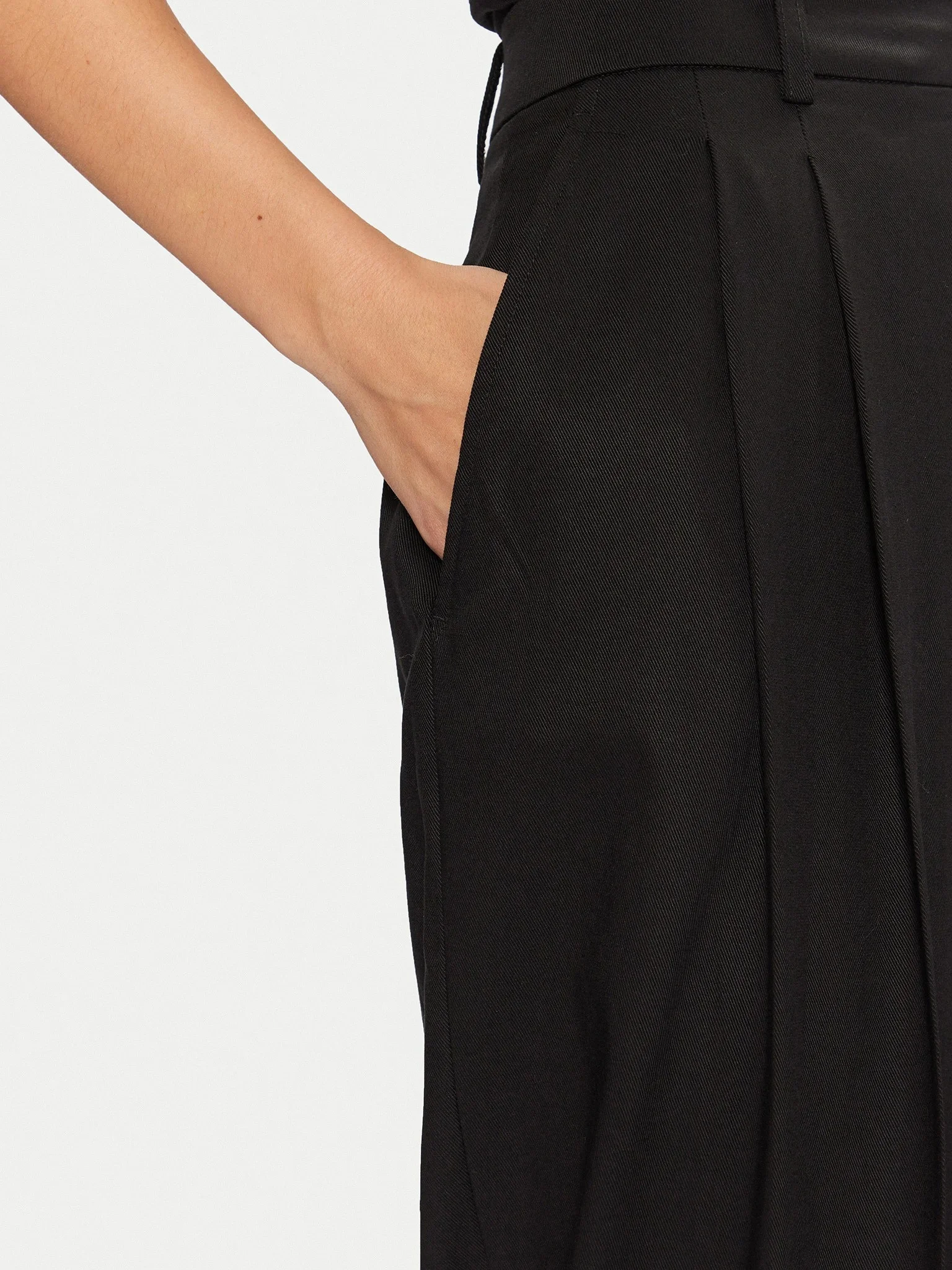 GUESS - SANCHA WIDE LEG PANT GUESS - SANCHA WIDE LEG PANT