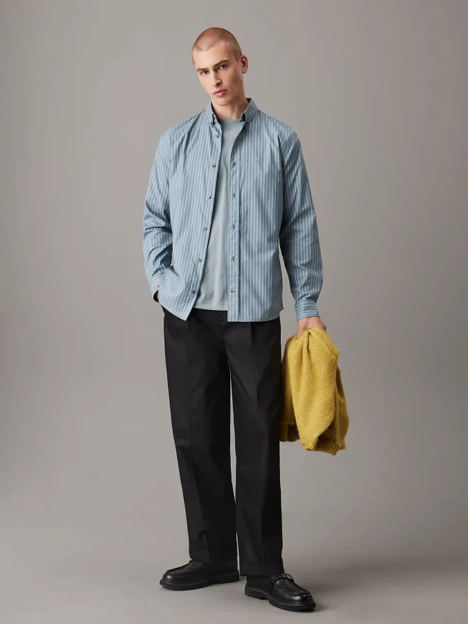 CALVIN KLEIN JEANS -...