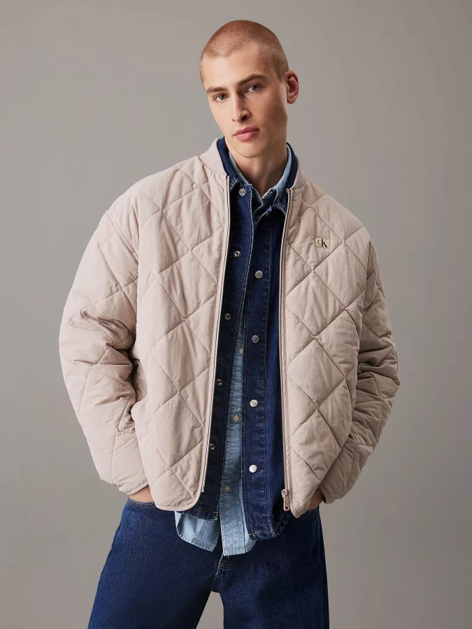 CALVIN KLEIN JEANS -...
