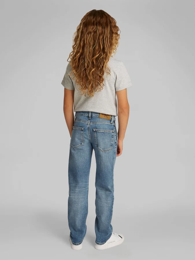 CALVIN KLEIN - AUTH. SKY... 2