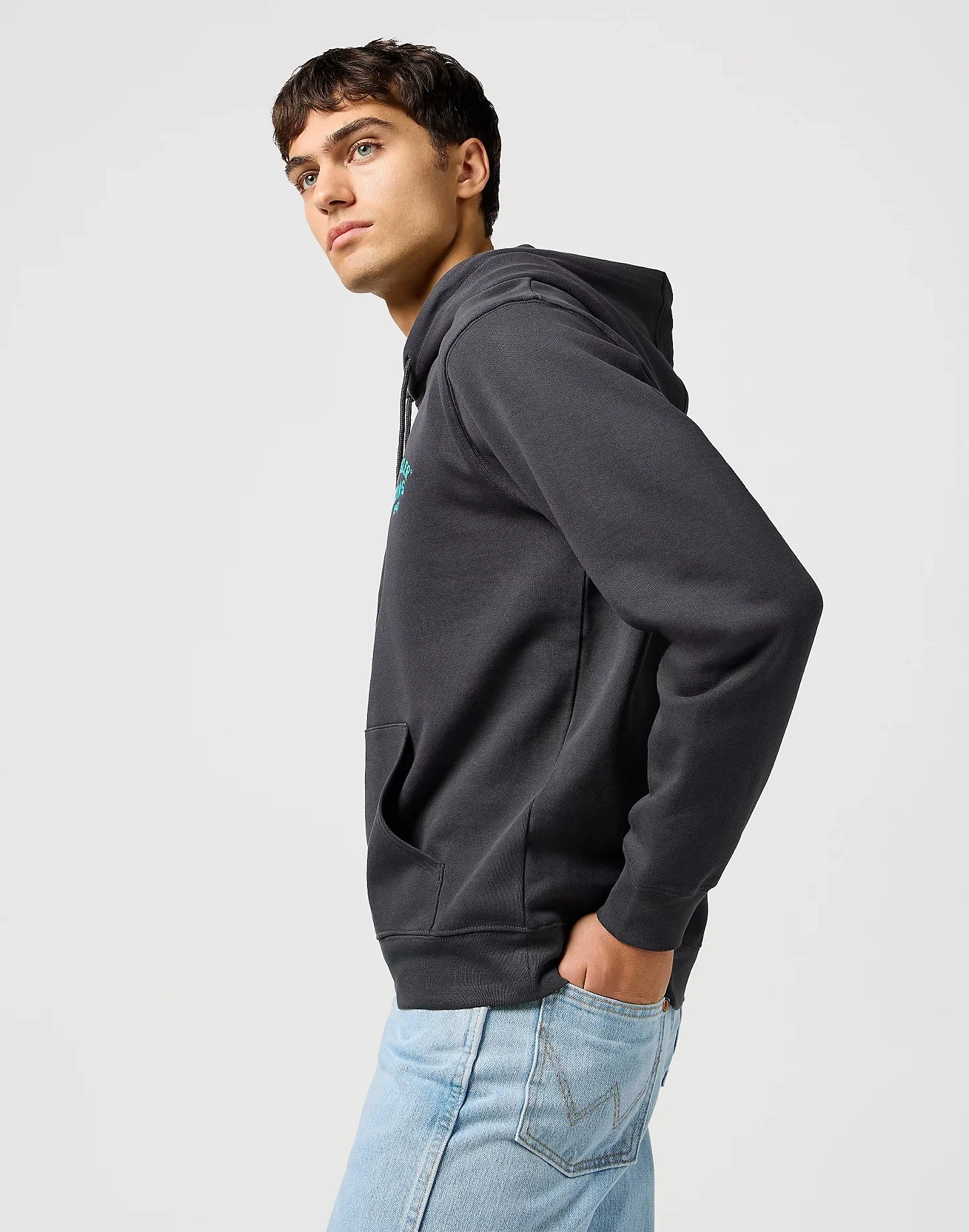 WRANGLER - SMALL LOGO HOODIE WRANGLER - SMALL LOGO HOODIE