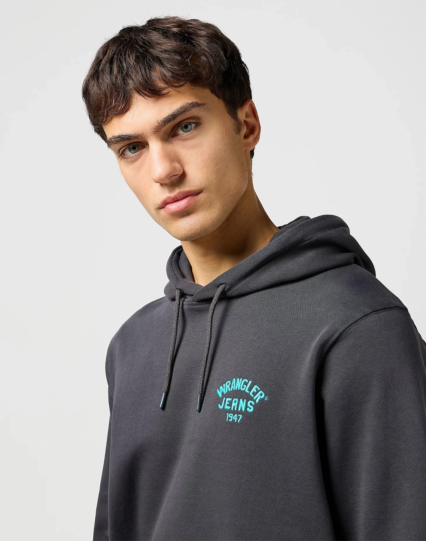 WRANGLER - SMALL LOGO HOODIE WRANGLER - SMALL LOGO HOODIE