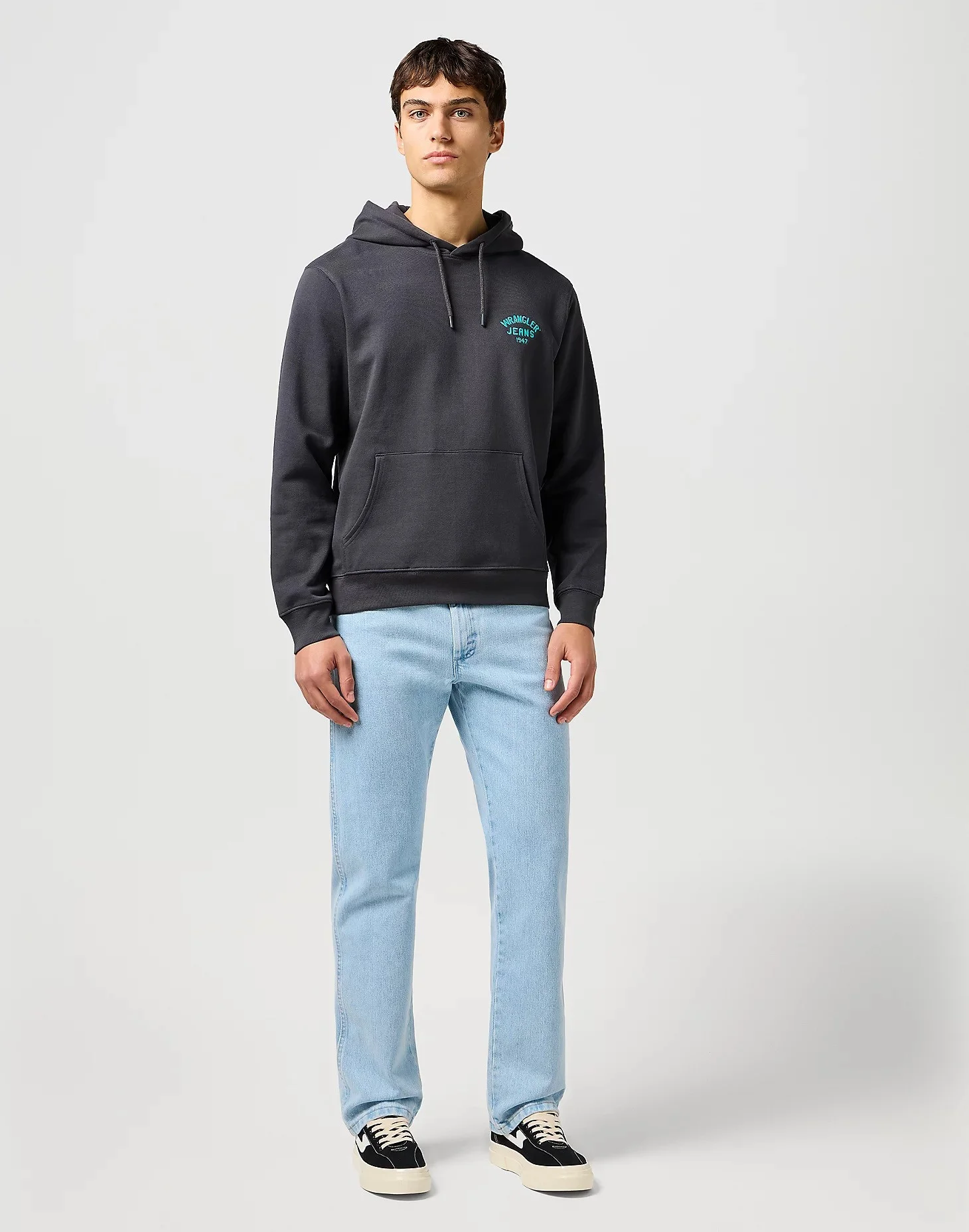 WRANGLER - SMALL LOGO HOODIE WRANGLER - SMALL LOGO HOODIE