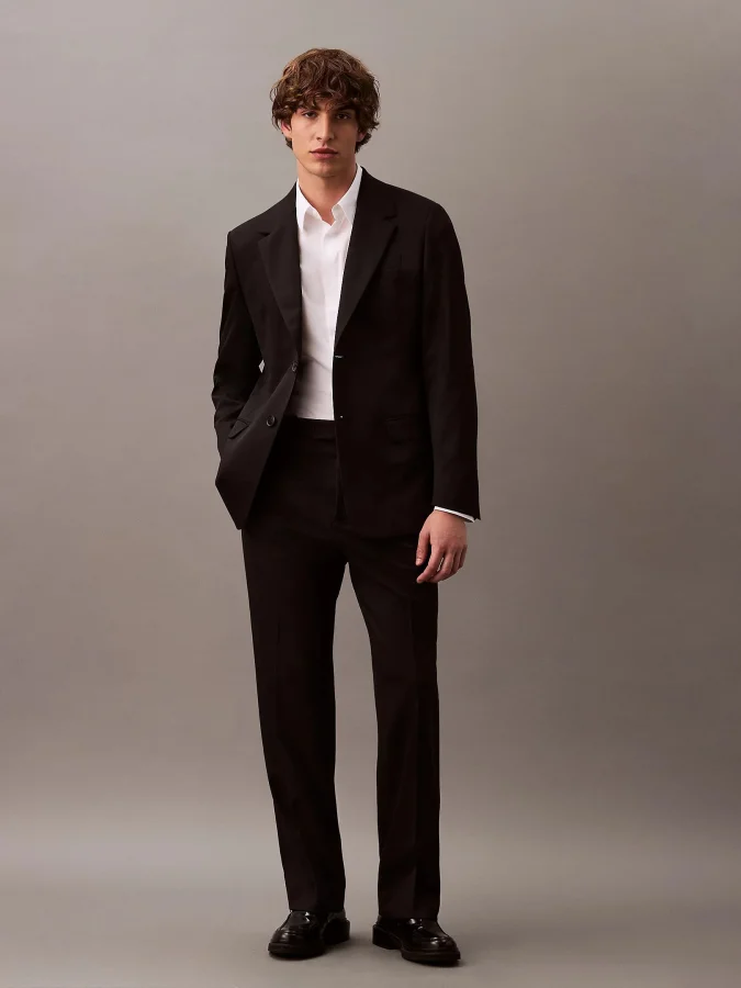 CALVIN KLEIN STUDIO -...