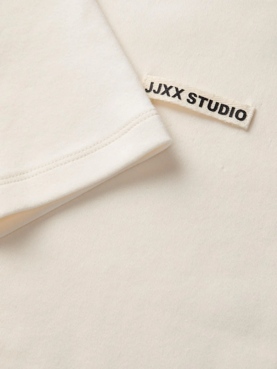 JJXX - JXBELLE TIGHT SS LOGO TEE JRS JJXX - JXBELLE TIGHT SS LOGO TEE JRS