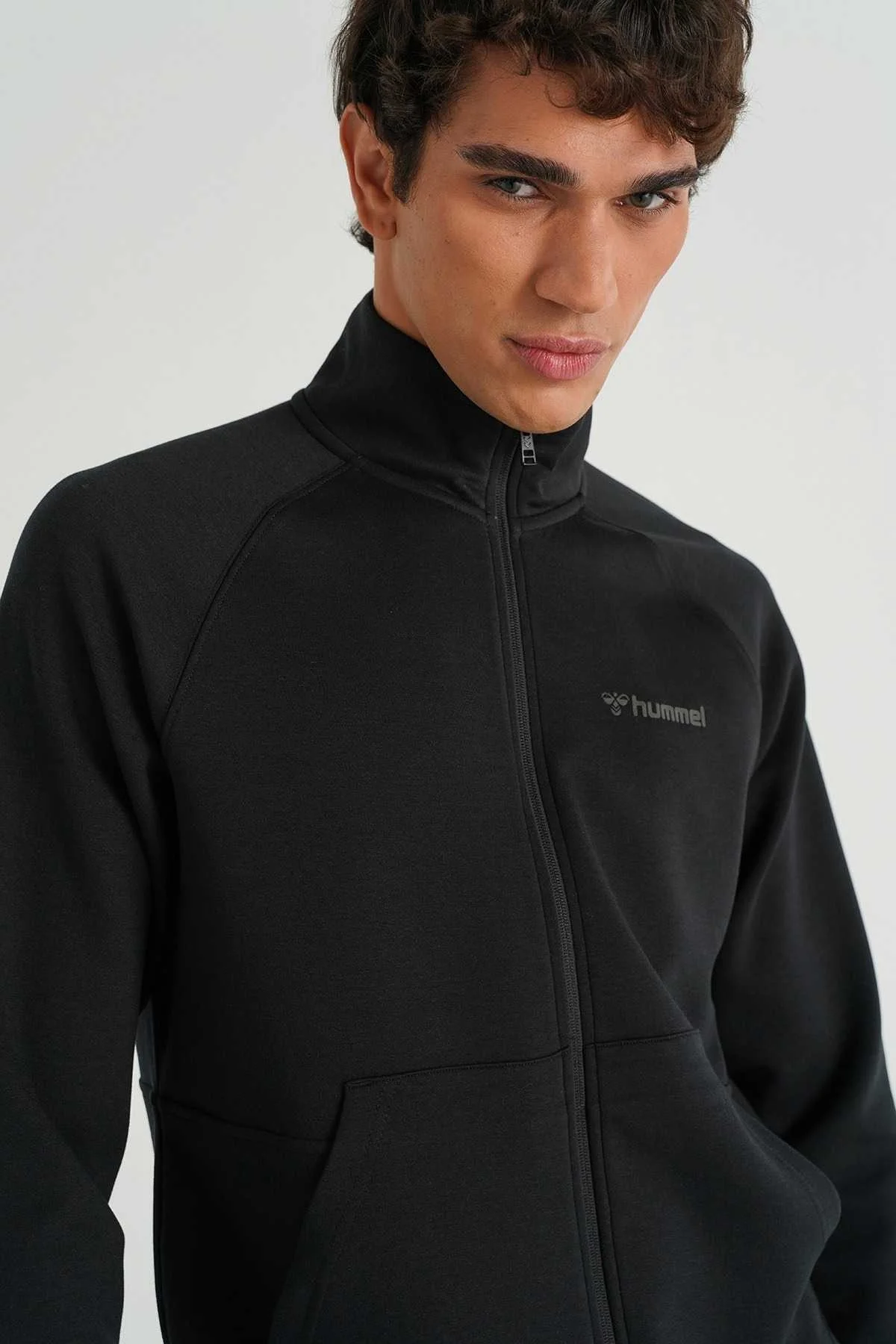 HUMMEL - HMLEVON ZIP JACKET HUMMEL - HMLEVON ZIP JACKET