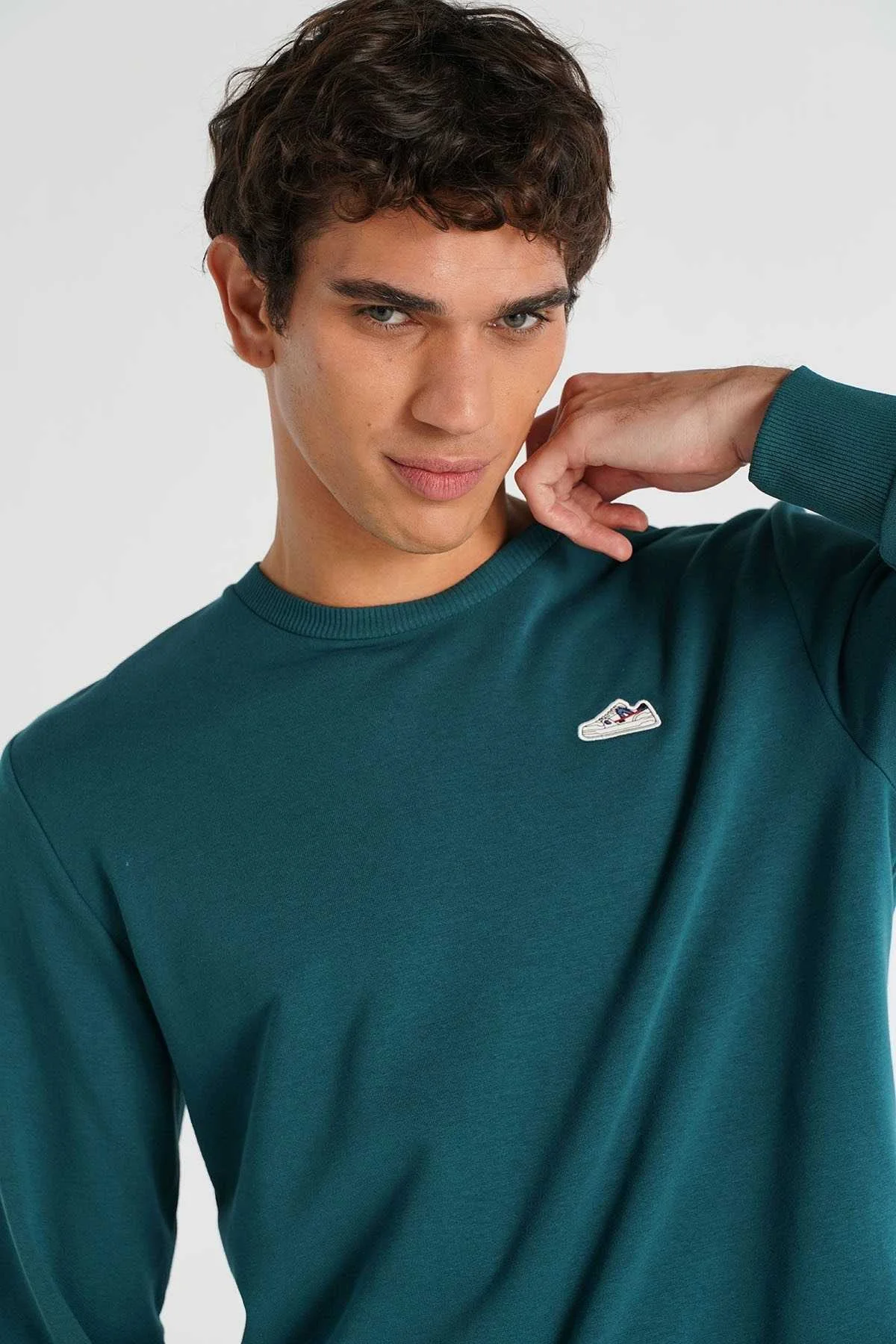 HUMMEL - HMLJUNGLE SWEATSHIRT HUMMEL - HMLJUNGLE SWEATSHIRT