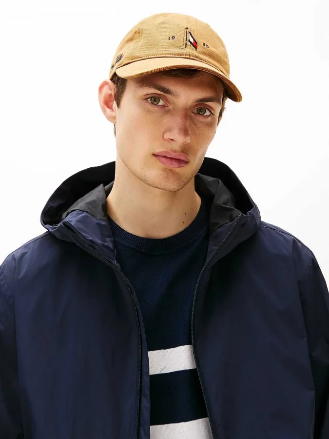 Tommy Hilfiger - SEASONAL... 2