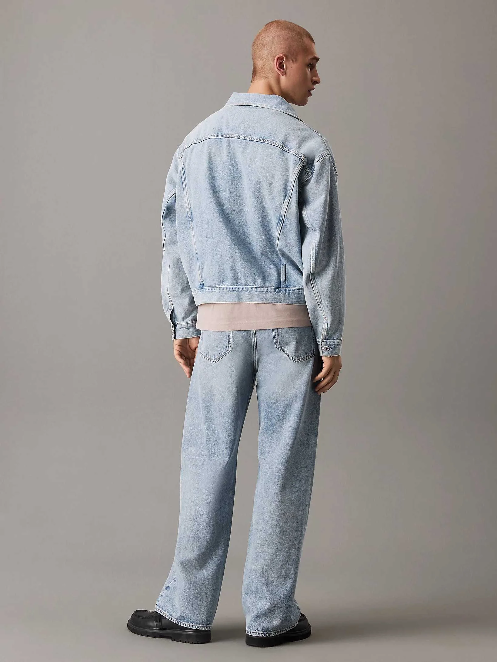 CALVIN KLEIN - RELAXED... 2