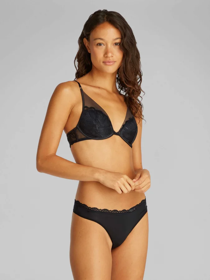 CALVIN KLEIN - LIGHTLY... 2