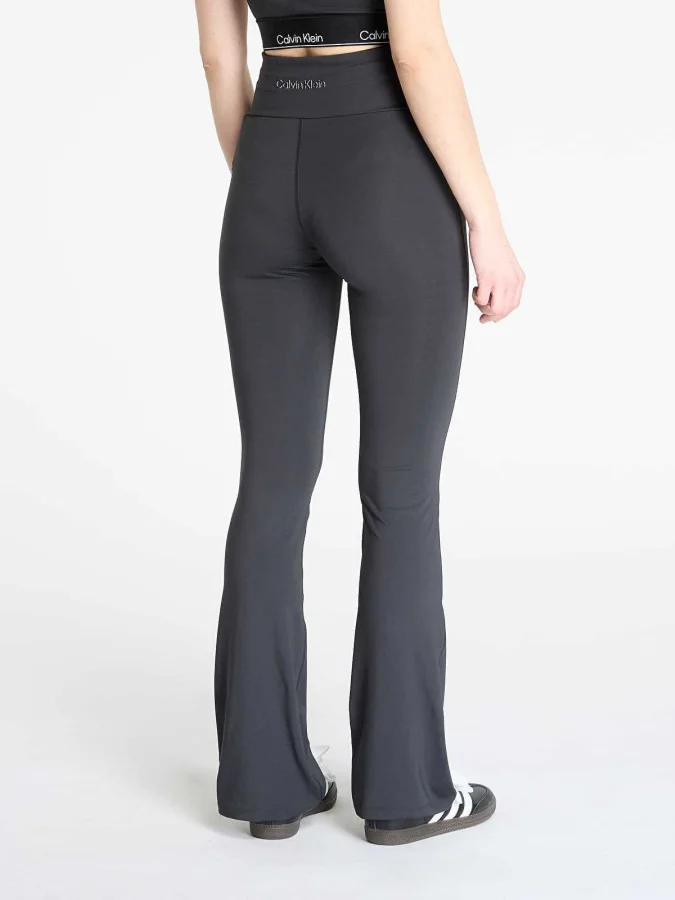 CALVIN KLEIN - MODERN SPORT... 2