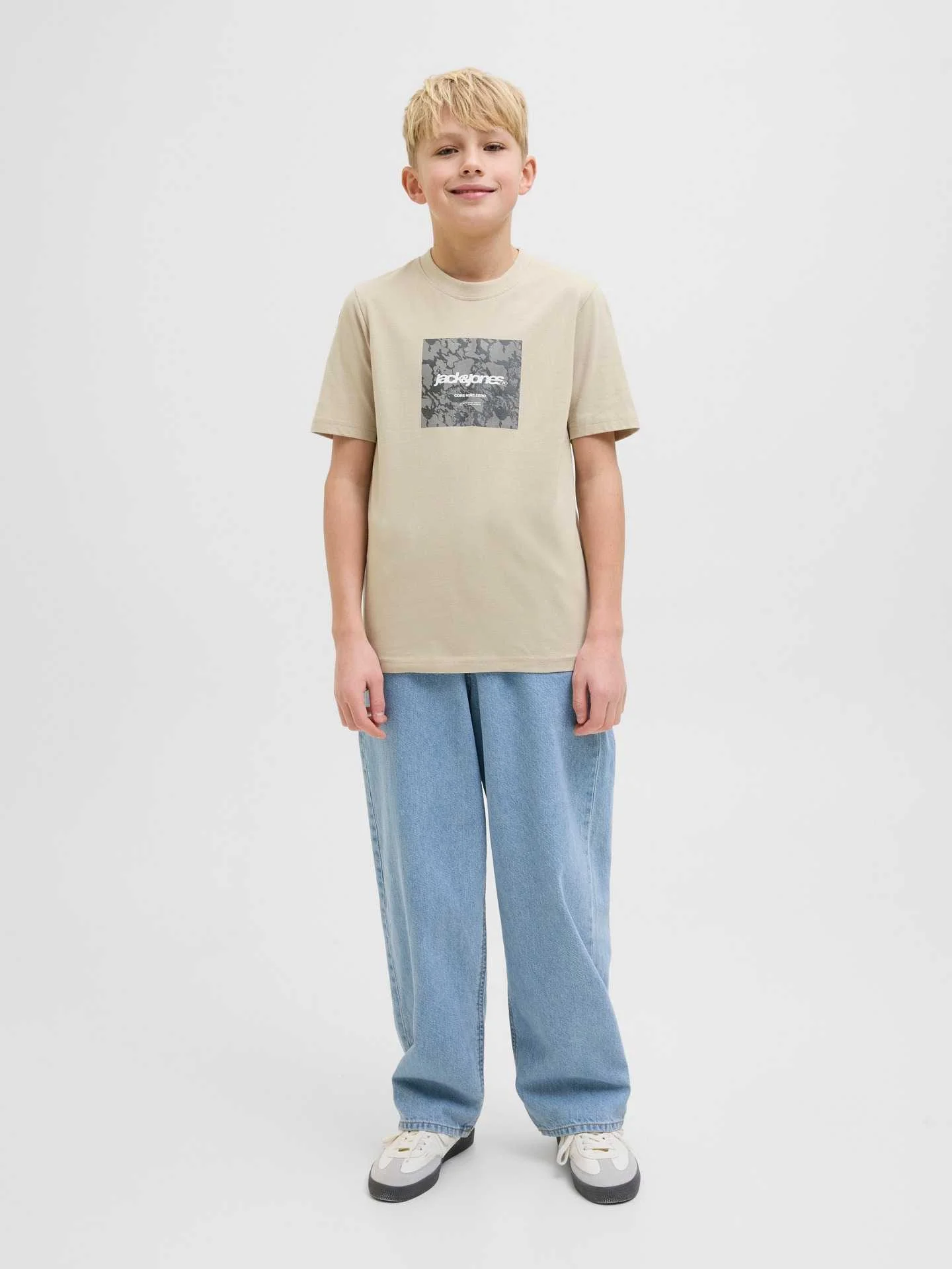 Jack&Jones Junior - JCOTARMAC CAMO... Jack&Jones Junior - JCOTARMAC CAMO...