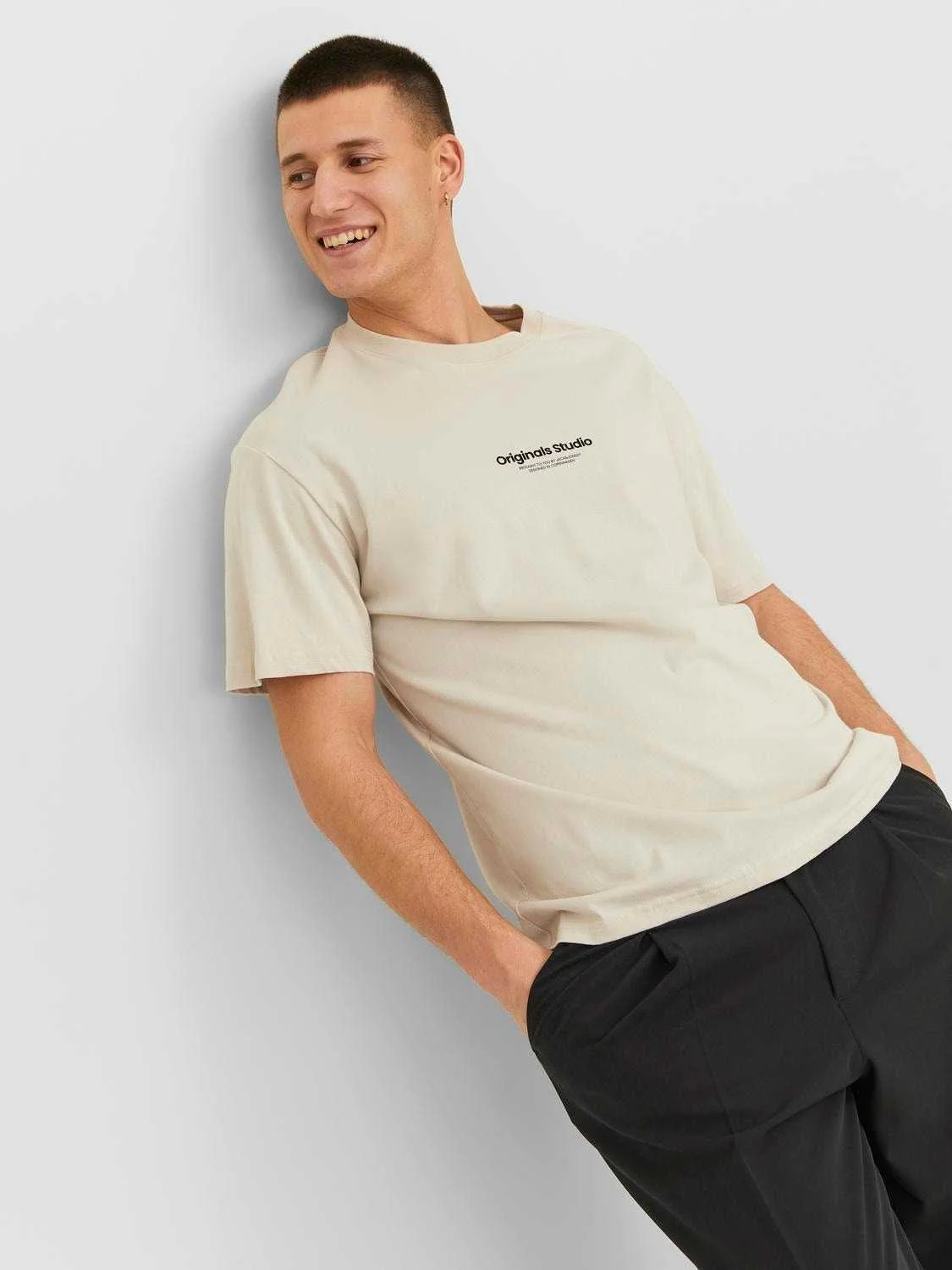 Jack&Jones - JORVESTERBRO TEE SS CREW... Jack&Jones - JORVESTERBRO TEE SS CREW...