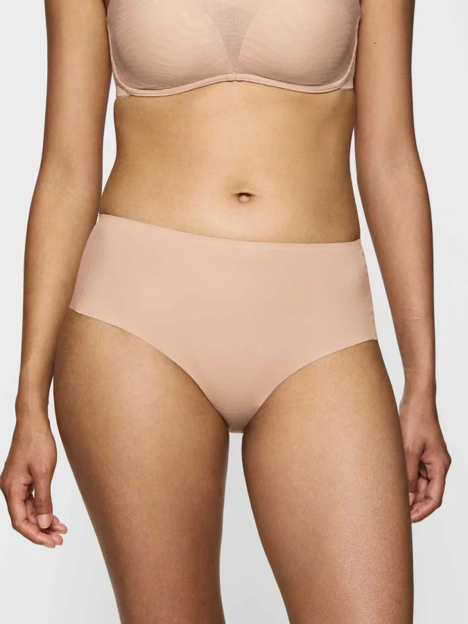 Triumph - Smart Invisible Maxi