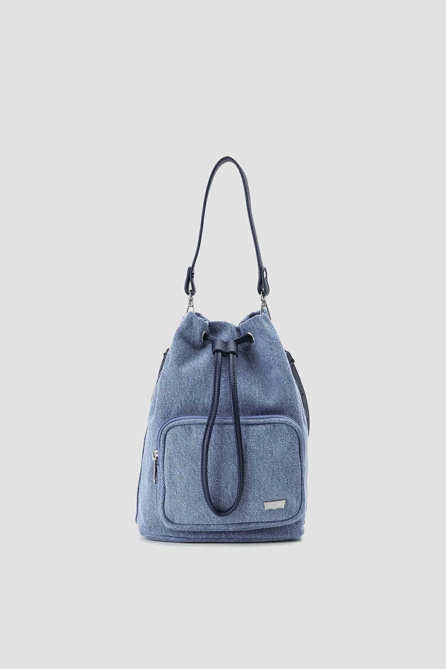 Levi's® - WOMENS BUCKET BAG Levi's® - WOMENS BUCKET BAG
