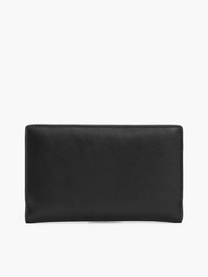 Tommy Hilfiger - LEATHER... 2