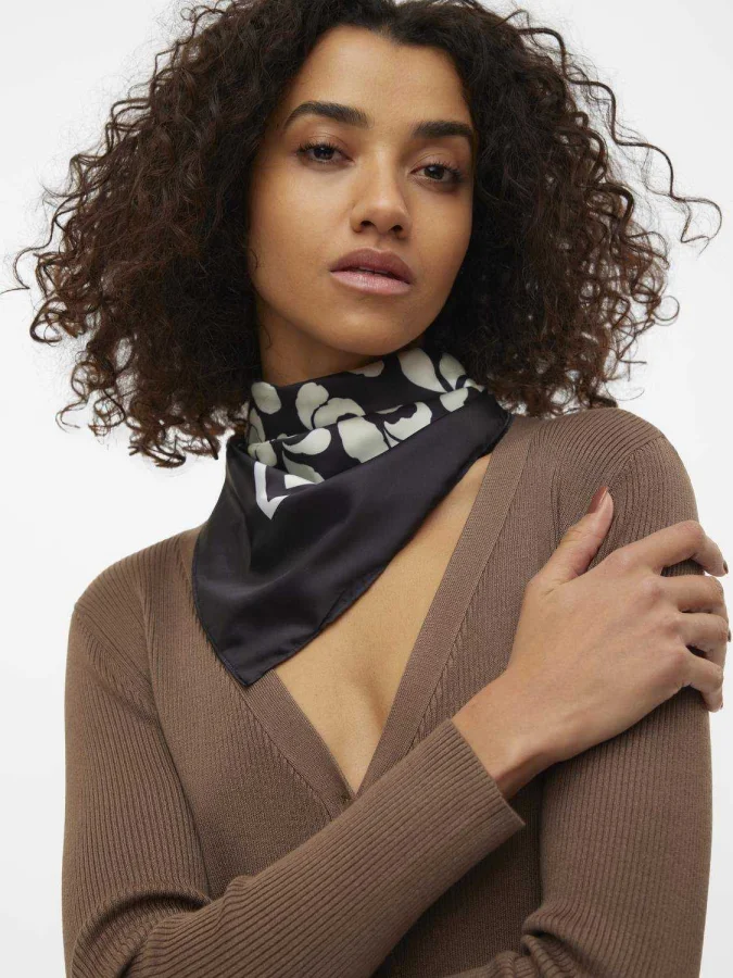 Vero Moda - VMHELLA SCARF 2