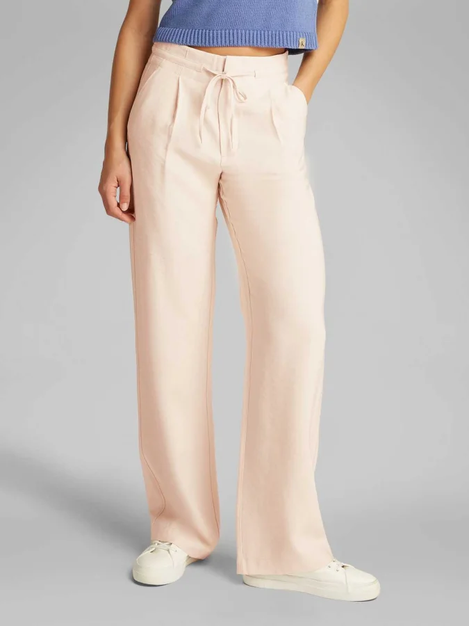 CALVIN KLEIN JEANS -...