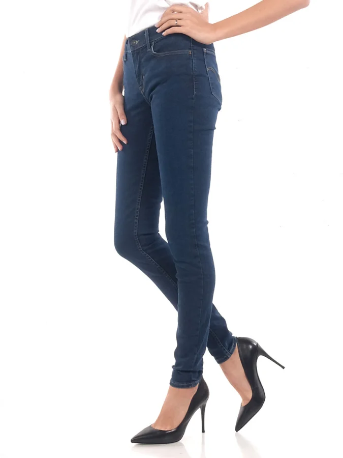 Levis® - 710® SUPER SKINNY