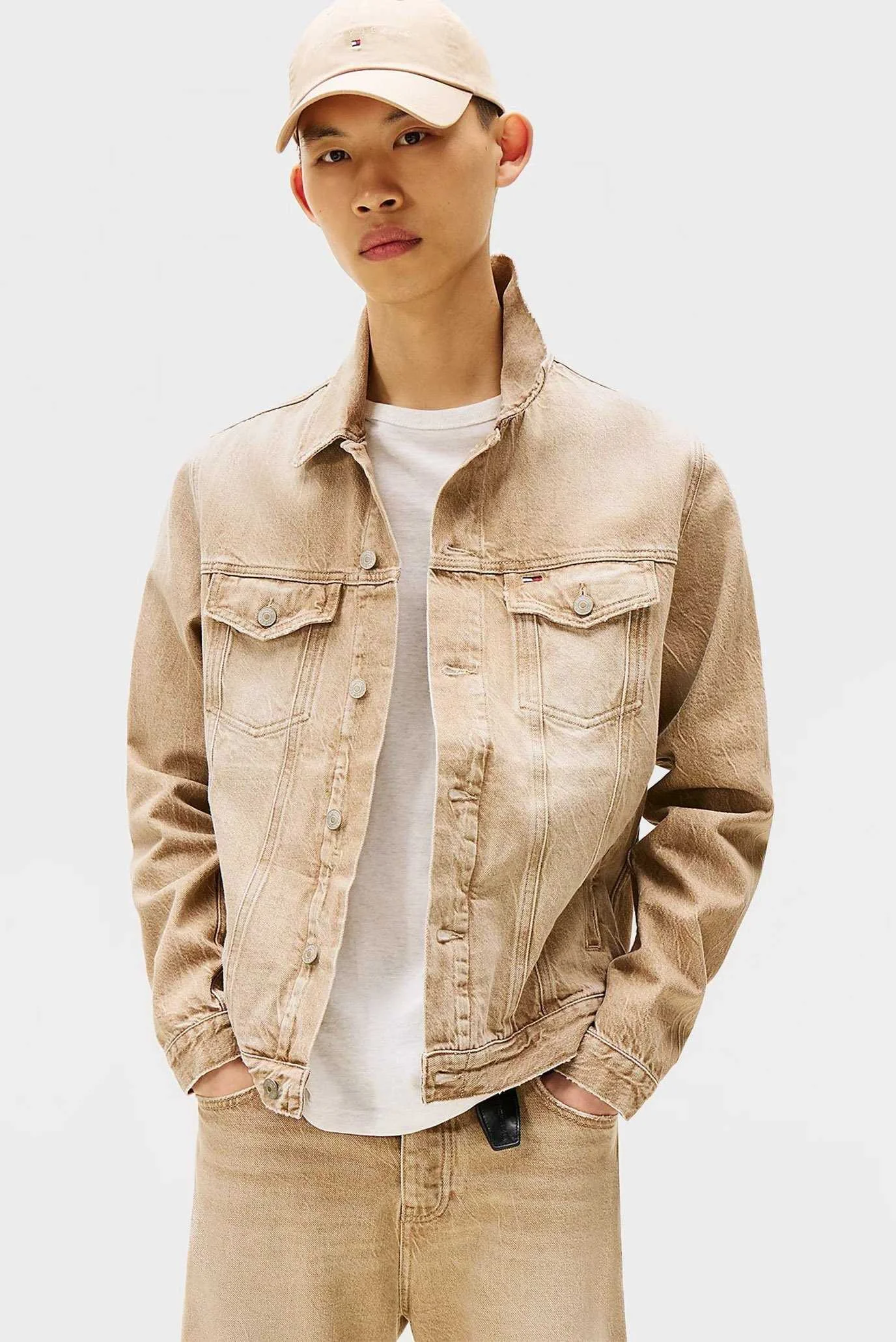 Tommy Jeans - RYAN RGLR TRCKR JCKT... Tommy Jeans - RYAN RGLR TRCKR JCKT...