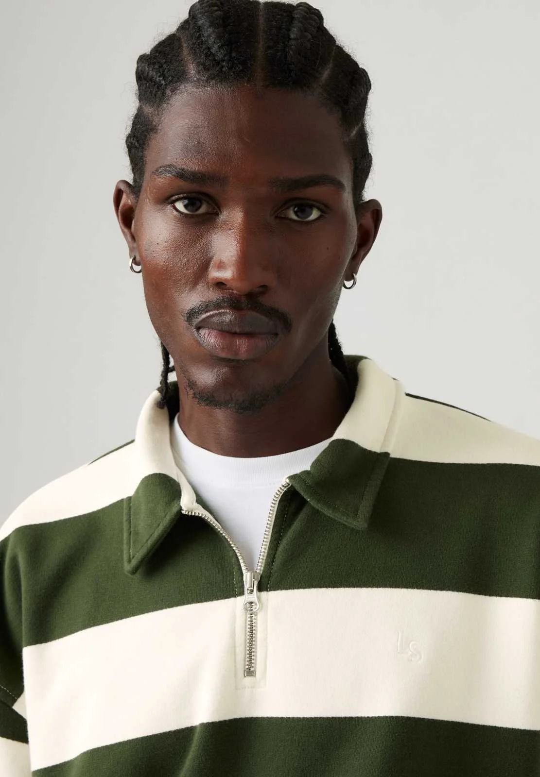 Levis® - Stern Collar Crew Levis® - Stern Collar Crew