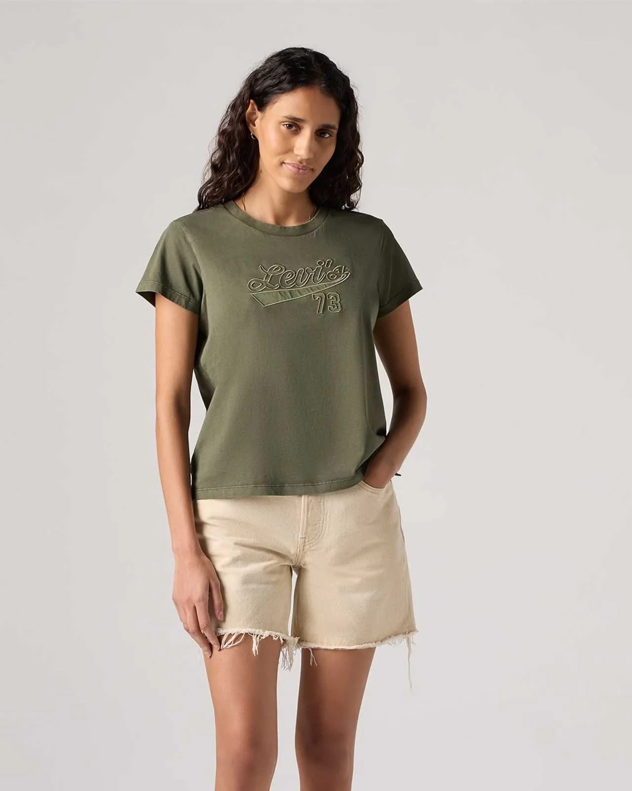 Levis® - Graphic Boxy Tshirt Levis® - Graphic Boxy Tshirt