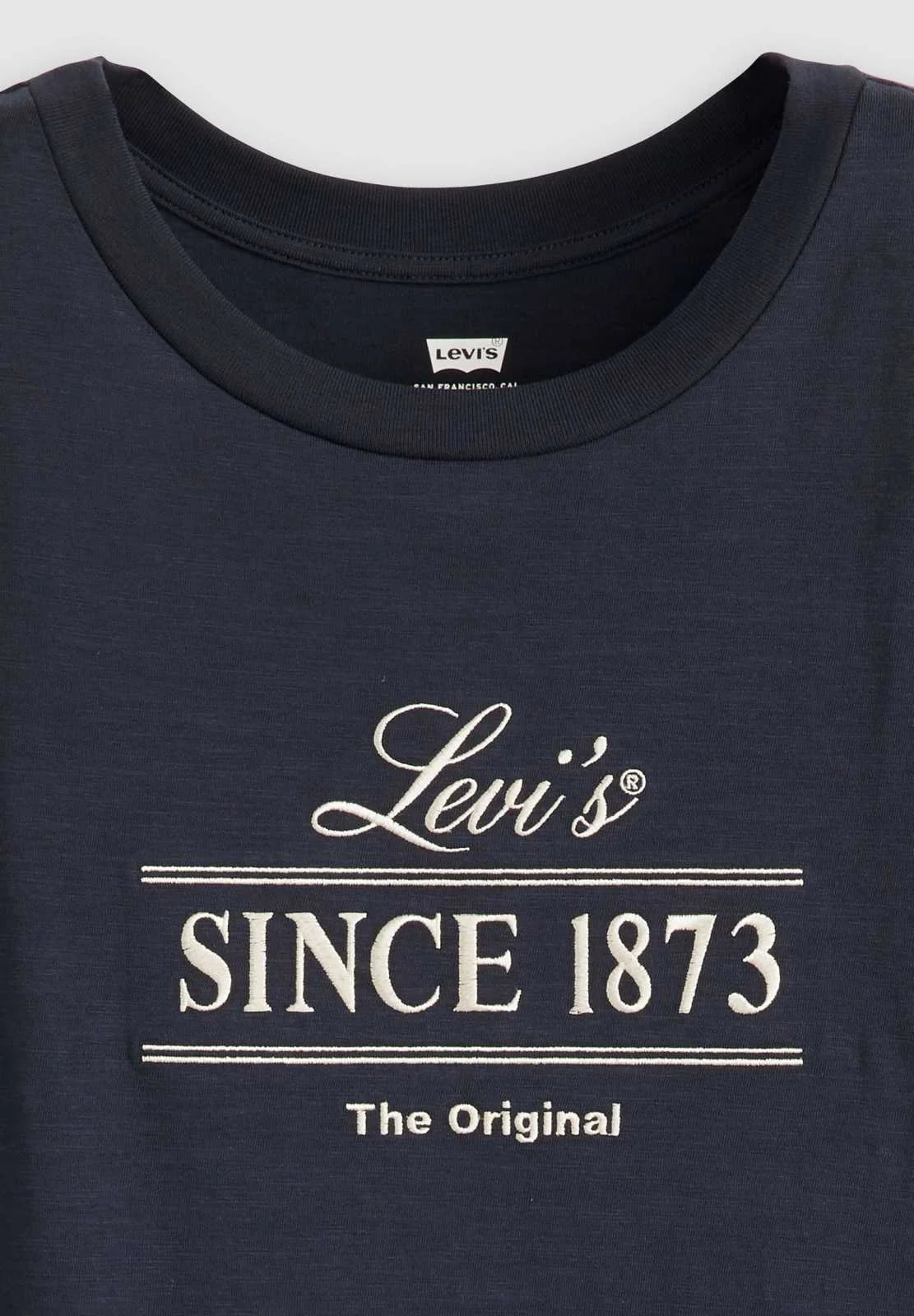 Levis® - Graphic Boxy Tshirt Levis® - Graphic Boxy Tshirt