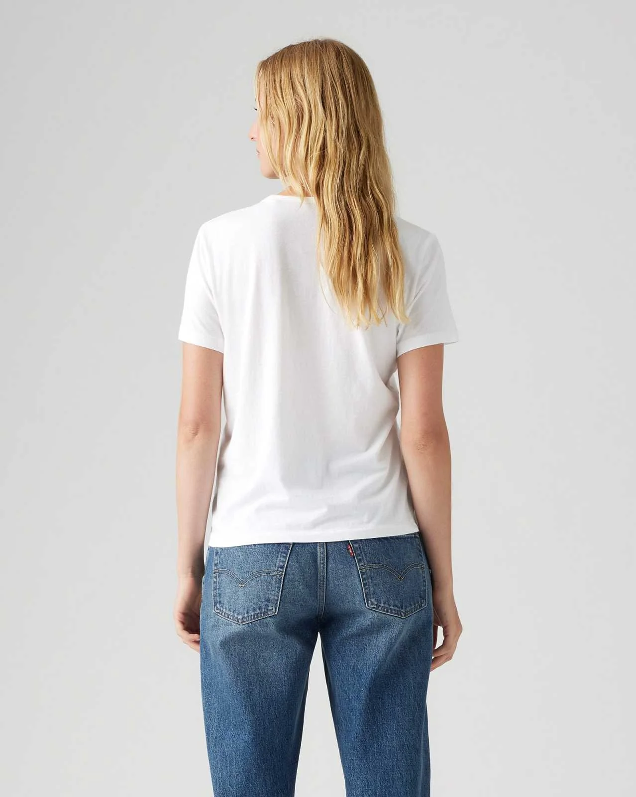 Levis® - Graphic Iconic Tee 2