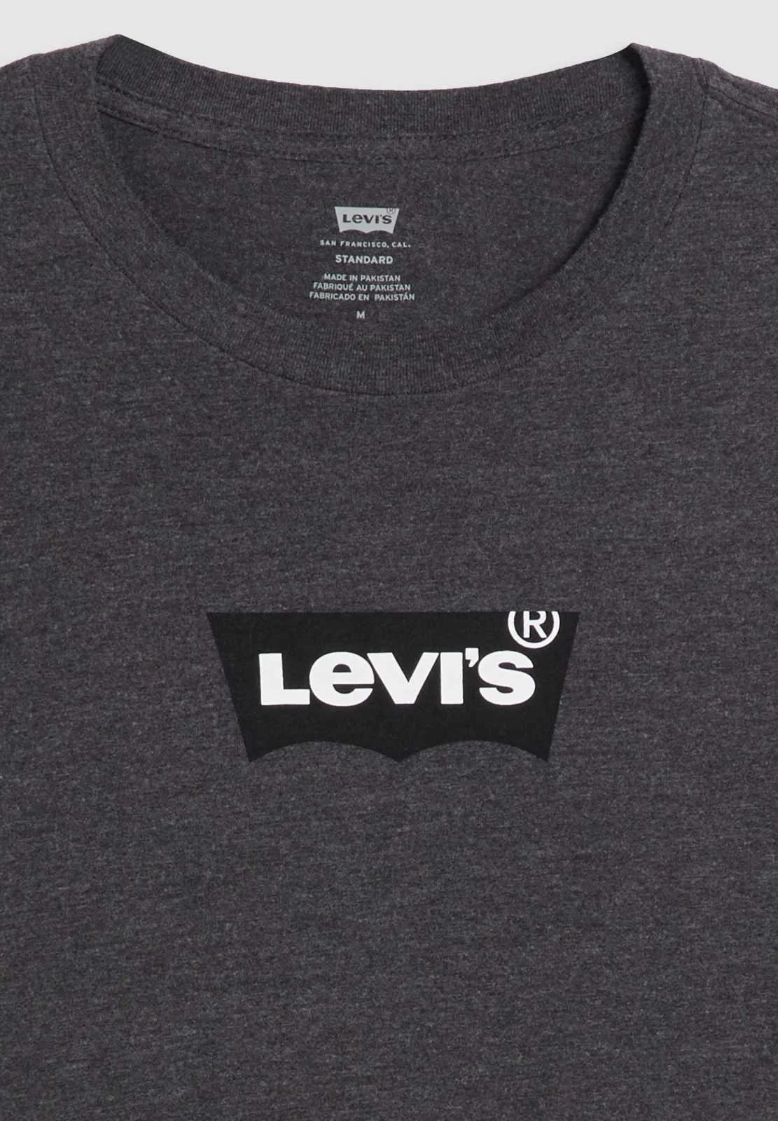 Levis® - GRAPHIC CREWNECK TEE Levis® - GRAPHIC CREWNECK TEE