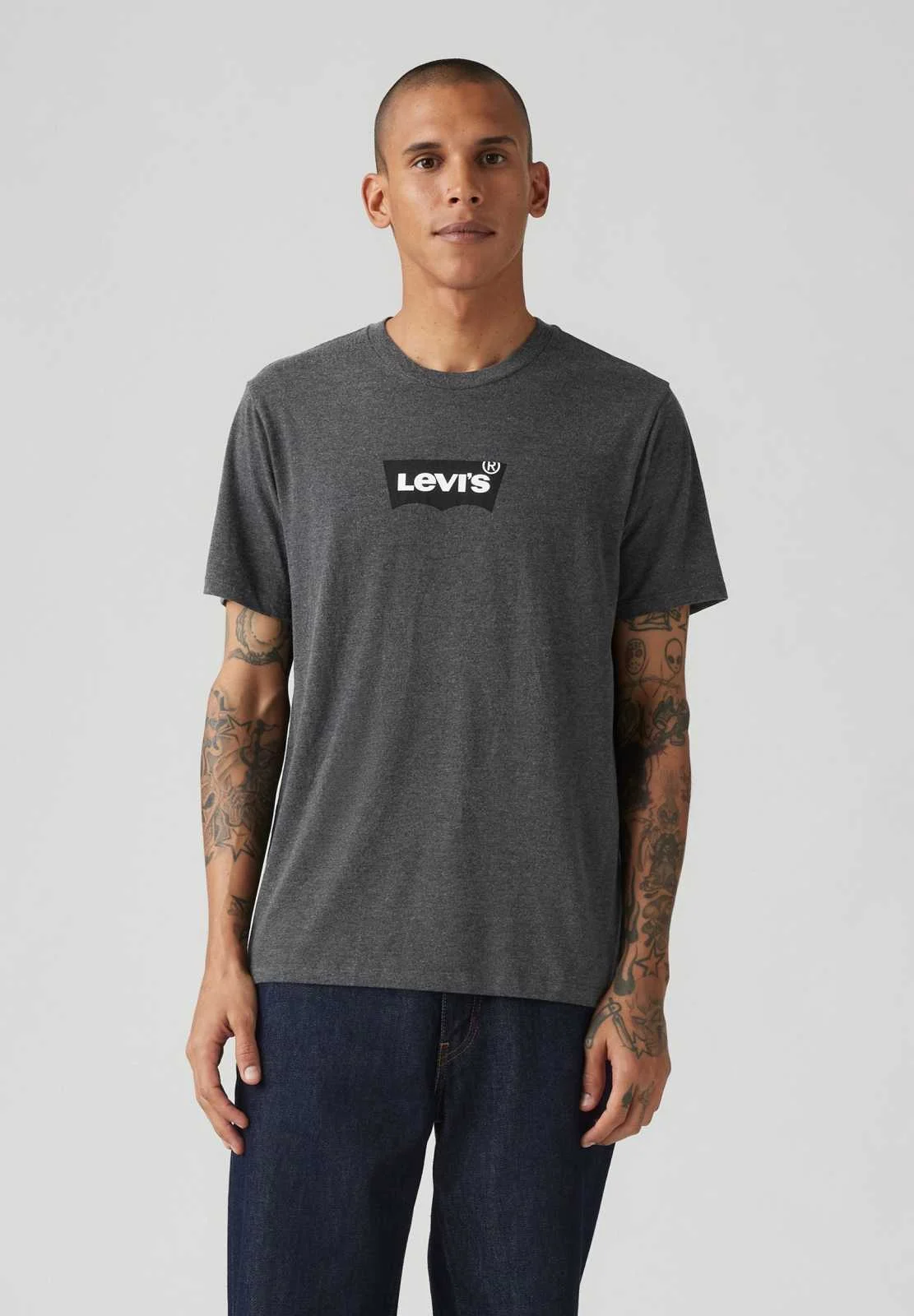 Levis® - GRAPHIC CREWNECK TEE Levis® - GRAPHIC CREWNECK TEE
