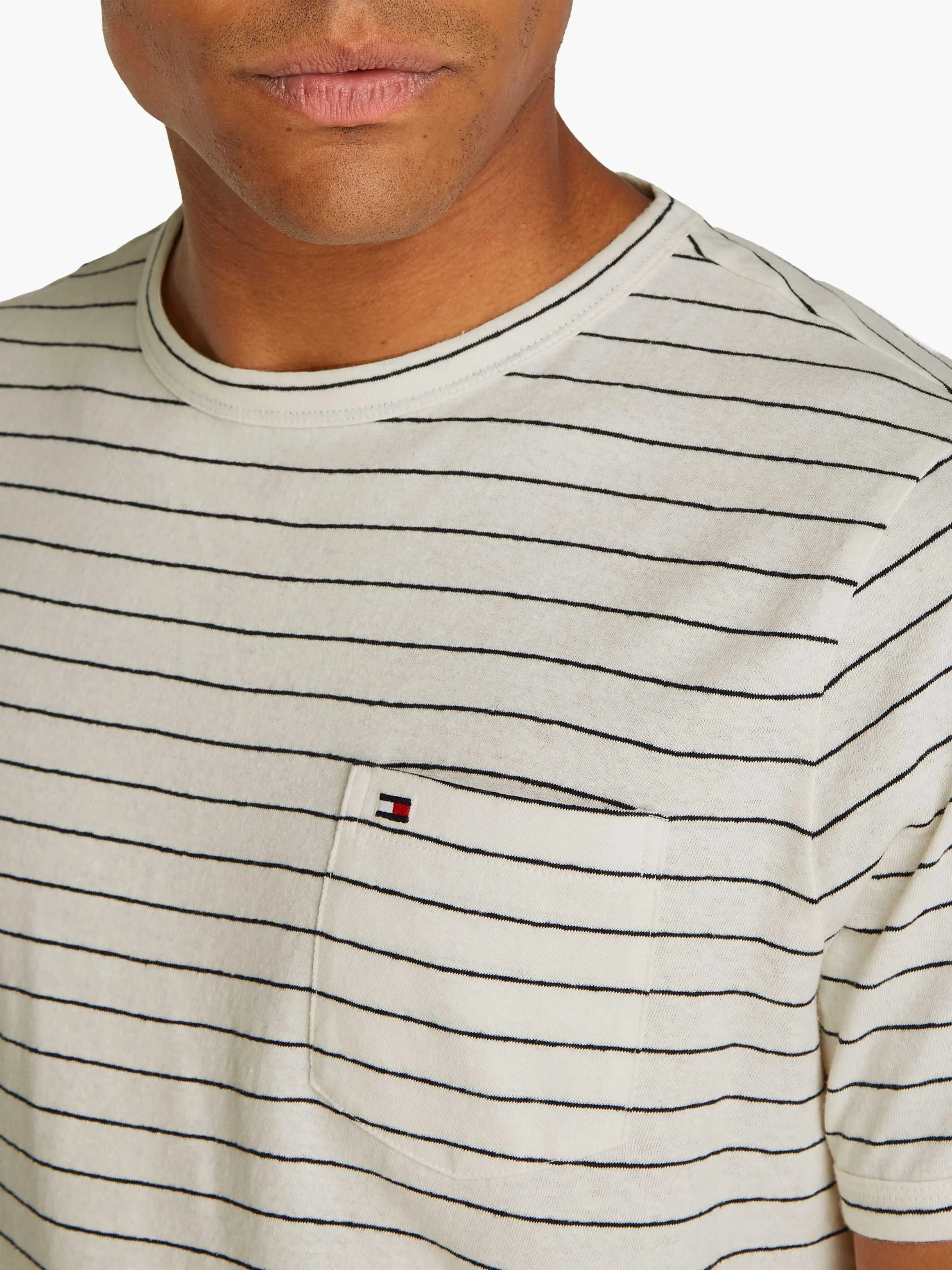 Tommy Hilfiger - COTTON LINEN STRIPE TEE Tommy Hilfiger - COTTON LINEN STRIPE TEE