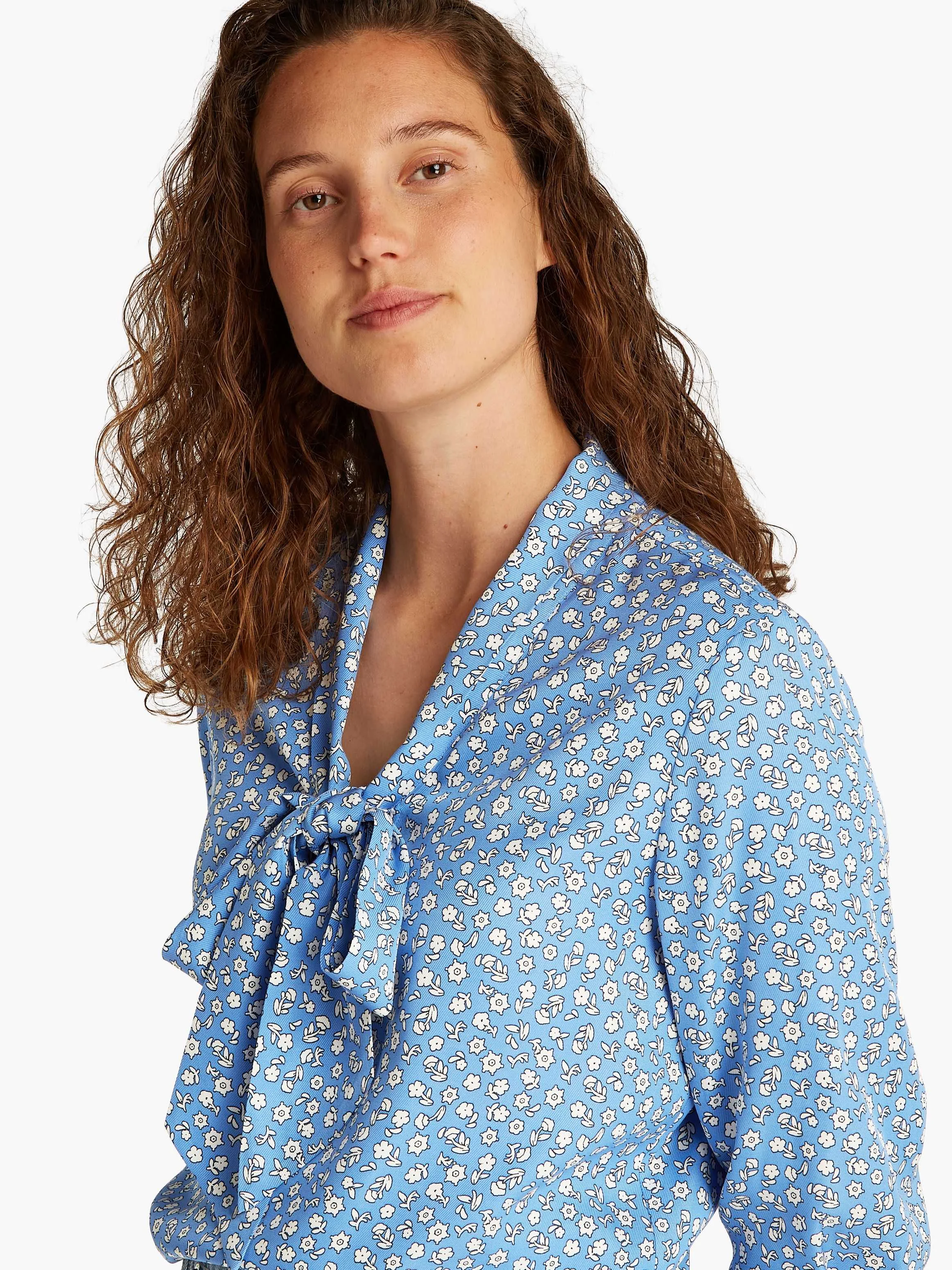 Tommy Hilfiger - FLUID VISCOSE V-N... Tommy Hilfiger - FLUID VISCOSE V-N...