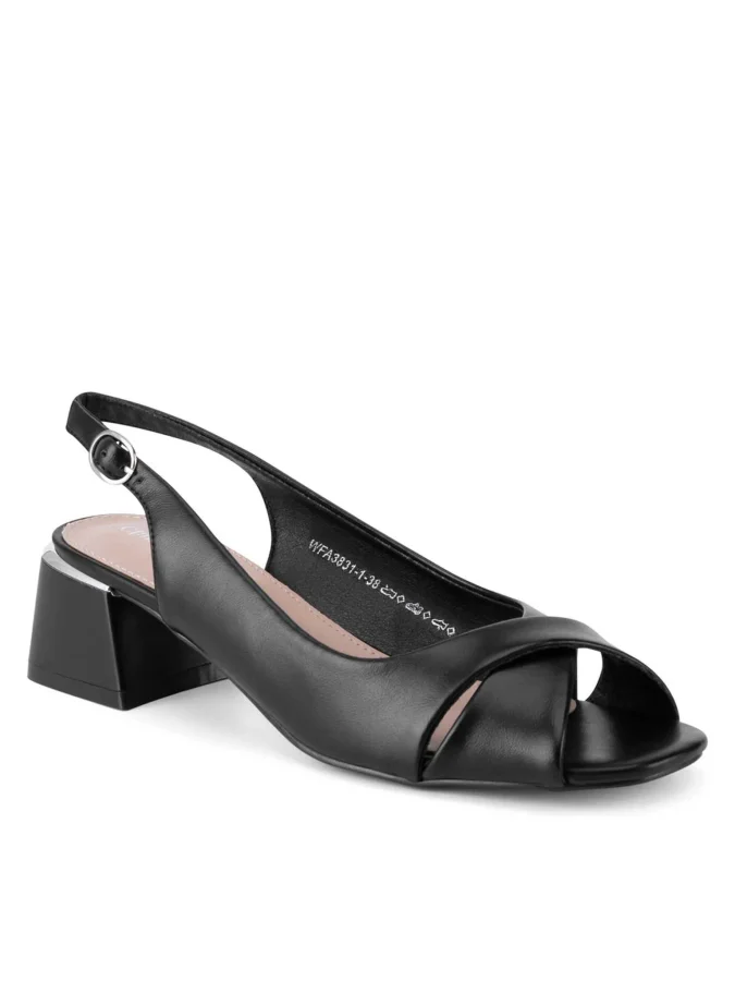 Clara Barson - Clara Barson... 2