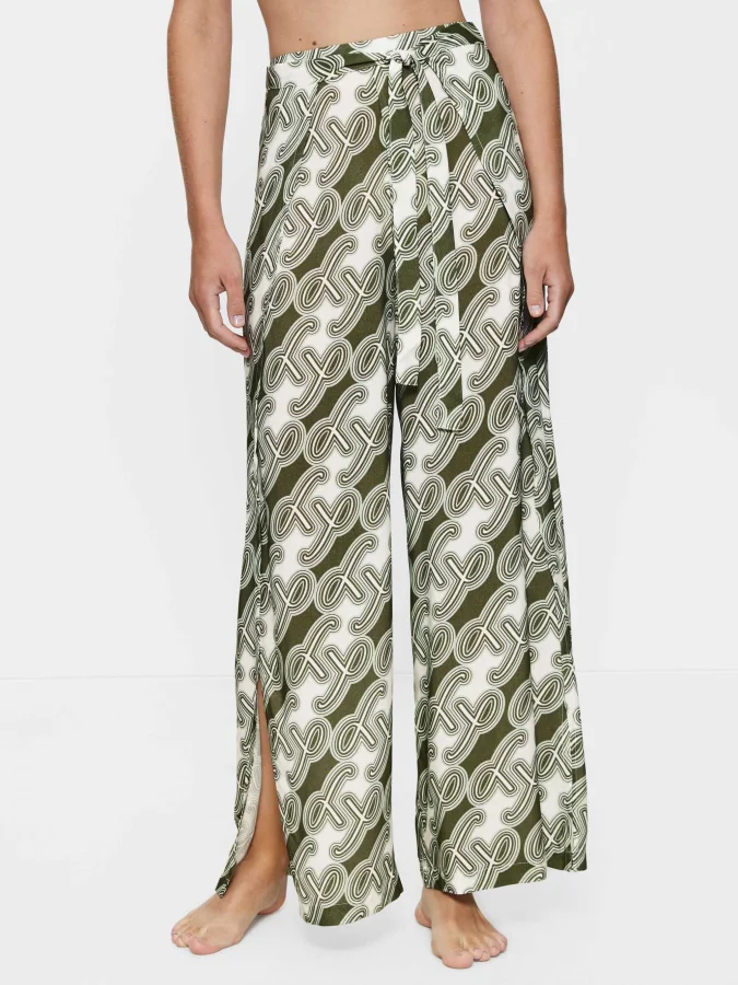 Triumph - Beach MyWear...