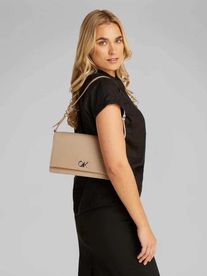 CALVIN KLEIN - CK ELONGATED... 2