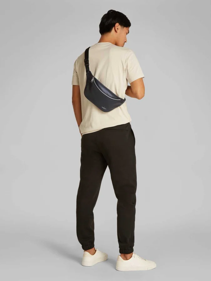 CALVIN KLEIN - MONO LOGO... 2