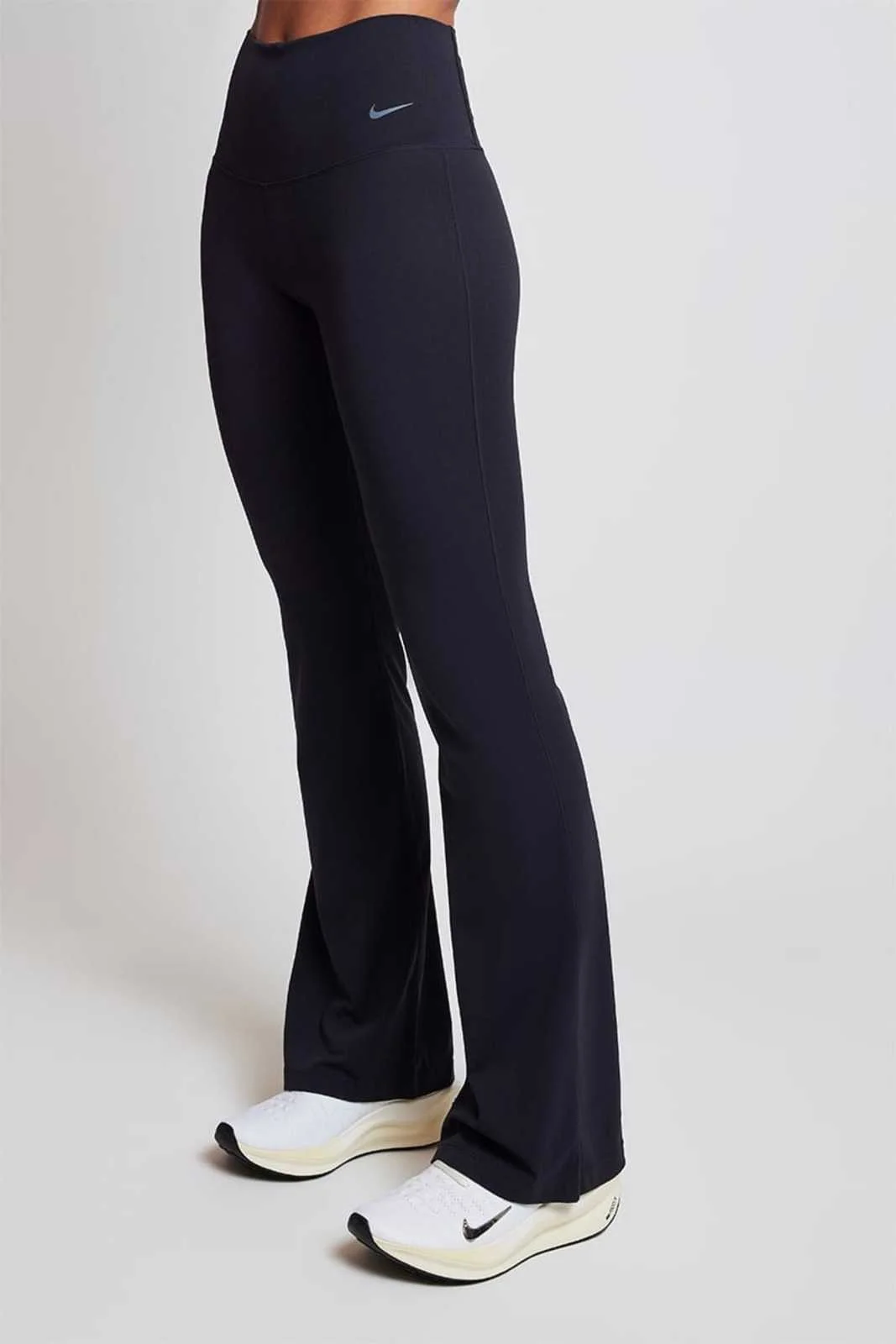 NIKE - W NK DF ZENVY HR FLARE NIKE - W NK DF ZENVY HR FLARE